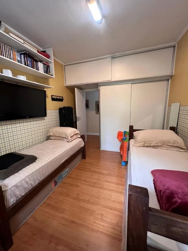 Apartamento à venda com 3 quartos, 145m² - Foto 11