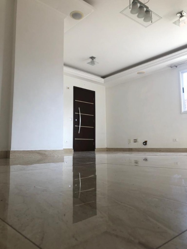 Apartamento à venda com 3 quartos, 90m² - Foto 13