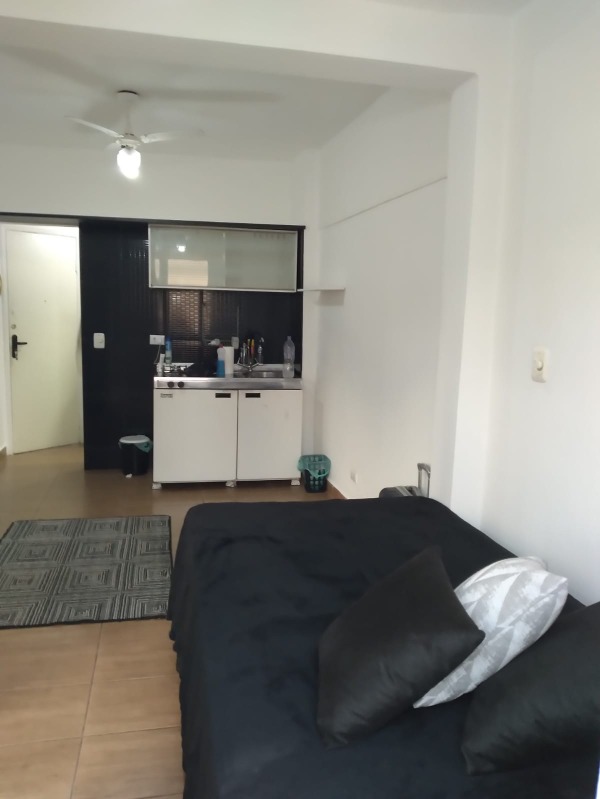 Kitnet e Studio à venda e aluguel com 1 quarto, 28m² - Foto 1