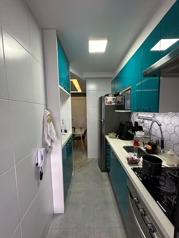 Apartamento à venda com 2 quartos, 45m² - Foto 3