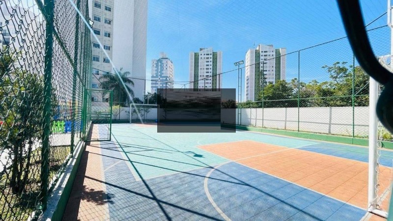 Apartamento à venda com 2 quartos, 68m² - Foto 46