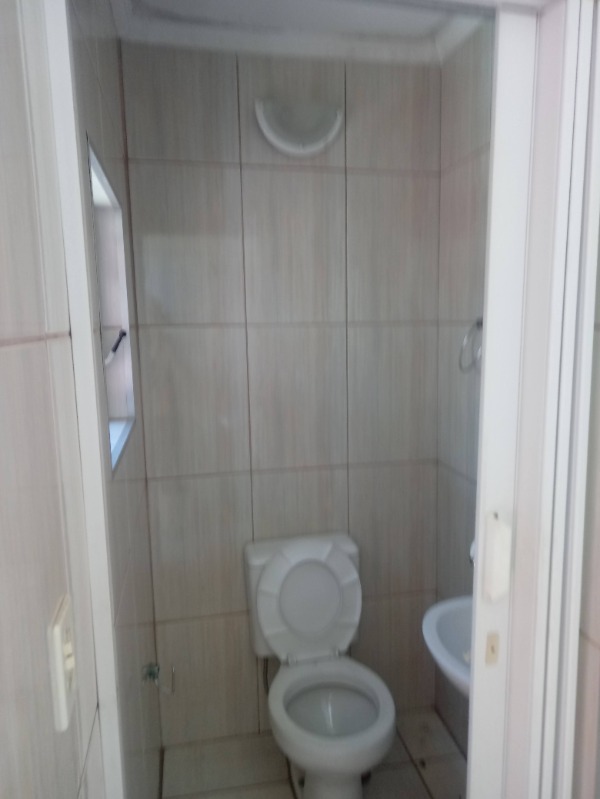 Casa à venda com 4 quartos, 250m² - Foto 12