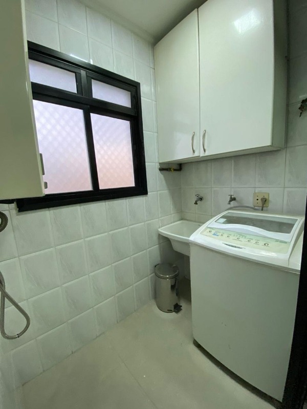 Apartamento à venda com 2 quartos, 62m² - Foto 30