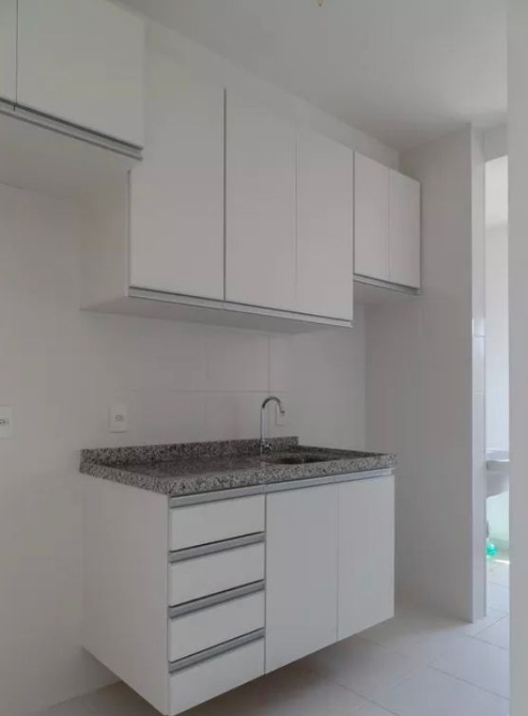 Apartamento à venda com 1 quarto, 34m² - Foto 4