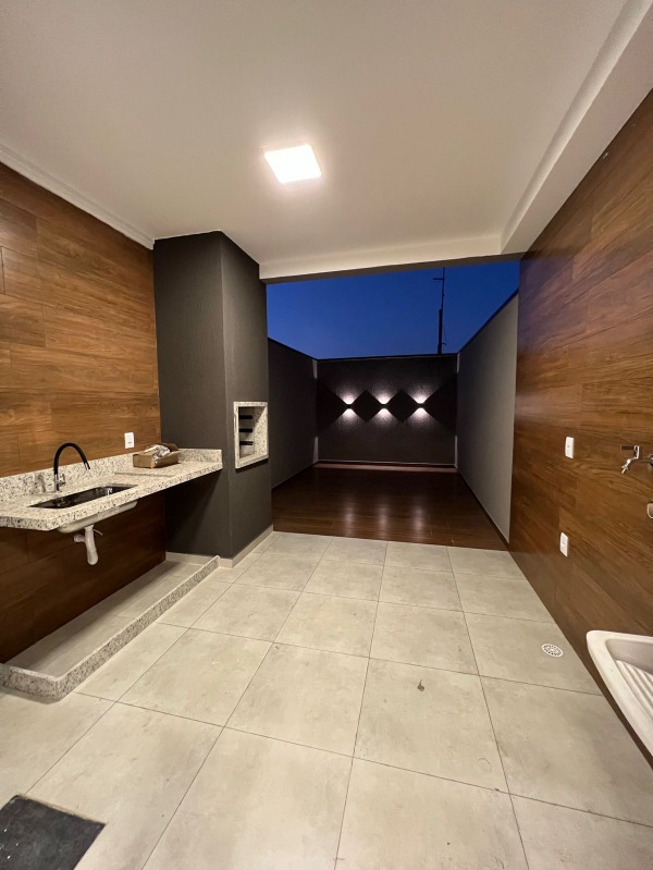 Casa à venda com 3 quartos, 124m² - Foto 5