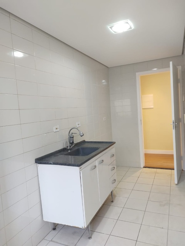 Apartamento à venda com 2 quartos, 50m² - Foto 21