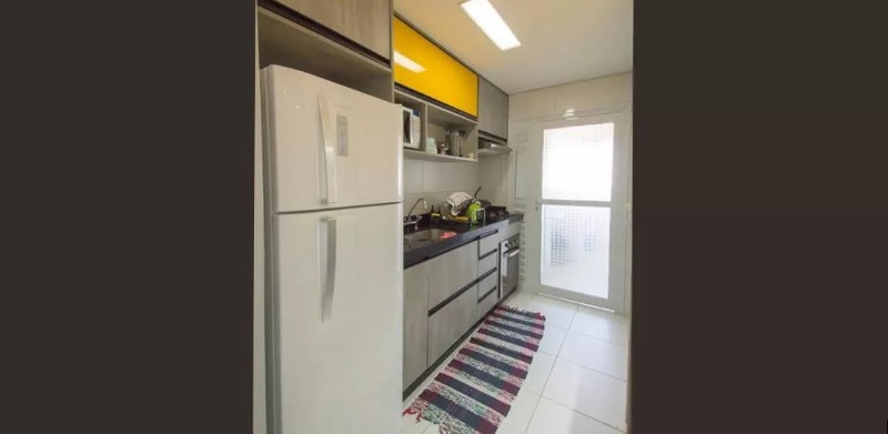 Apartamento à venda com 2 quartos, 64m² - Foto 7