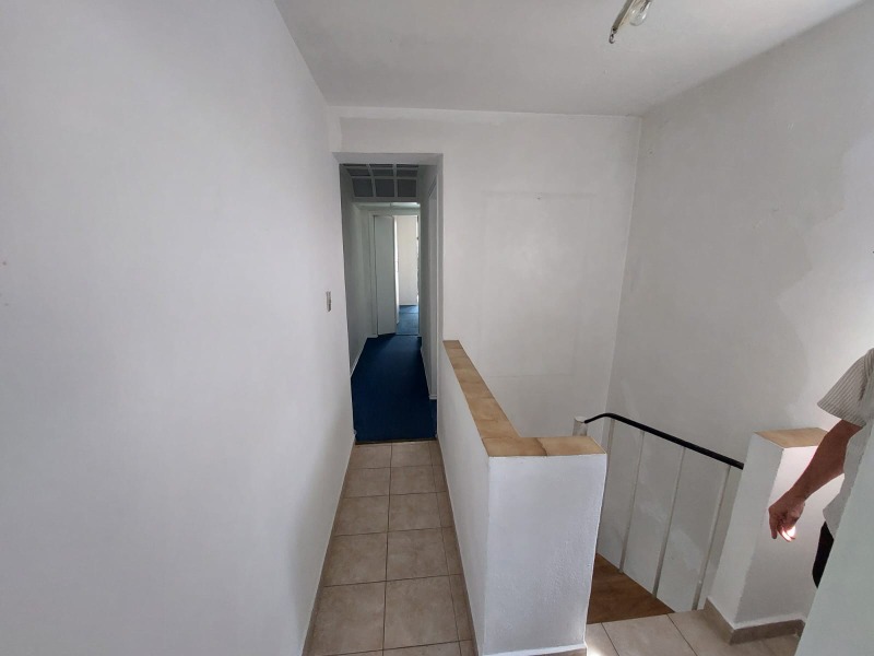 Casa à venda com 3 quartos, 150m² - Foto 12