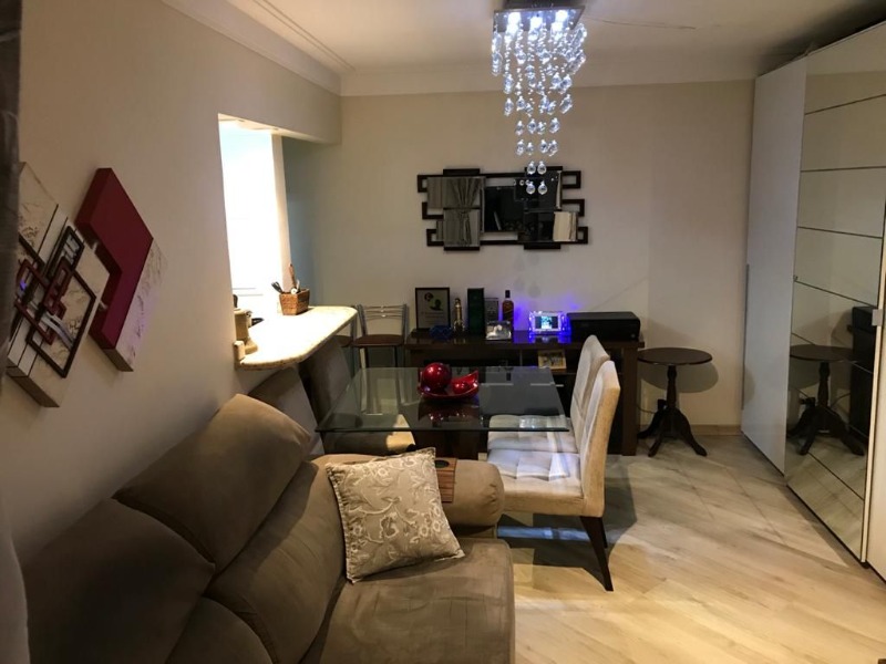 Apartamento à venda com 2 quartos, 56m² - Foto 2