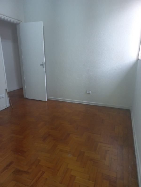 Apartamento à venda com 2 quartos, 81m² - Foto 13