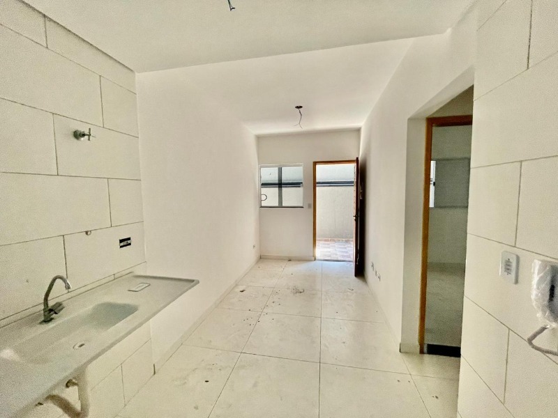 Apartamento à venda com 2 quartos, 40m² - Foto 3