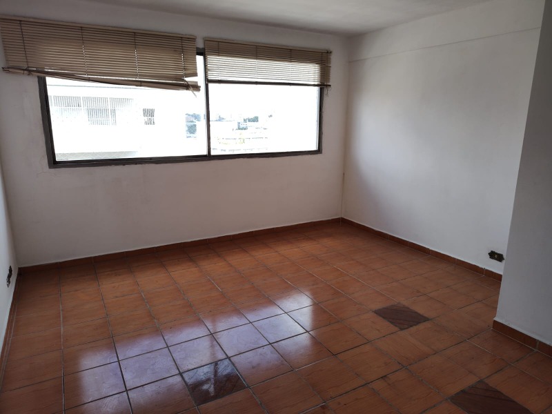 Apartamento à venda com 2 quartos, 80m² - Foto 18