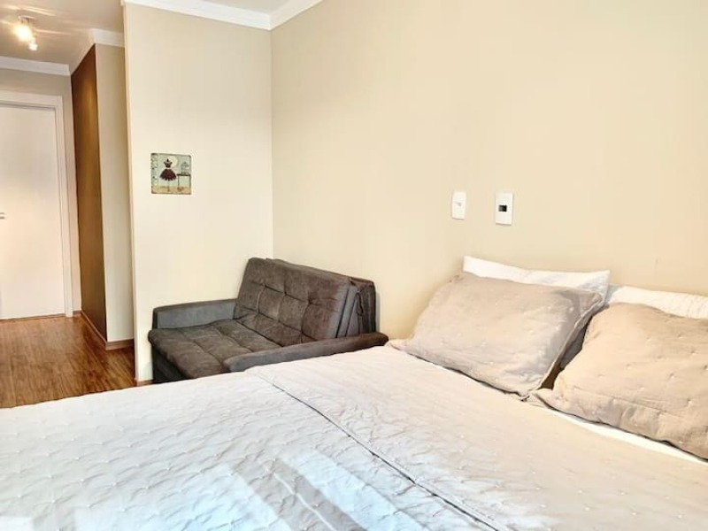 Apartamento à venda com 1 quarto, 53m² - Foto 17