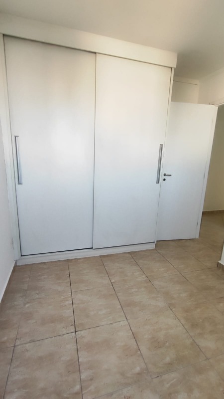 Apartamento à venda com 2 quartos, 52m² - Foto 2