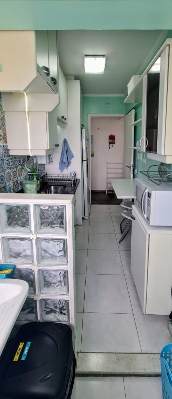 Apartamento à venda com 2 quartos, 55m² - Foto 18