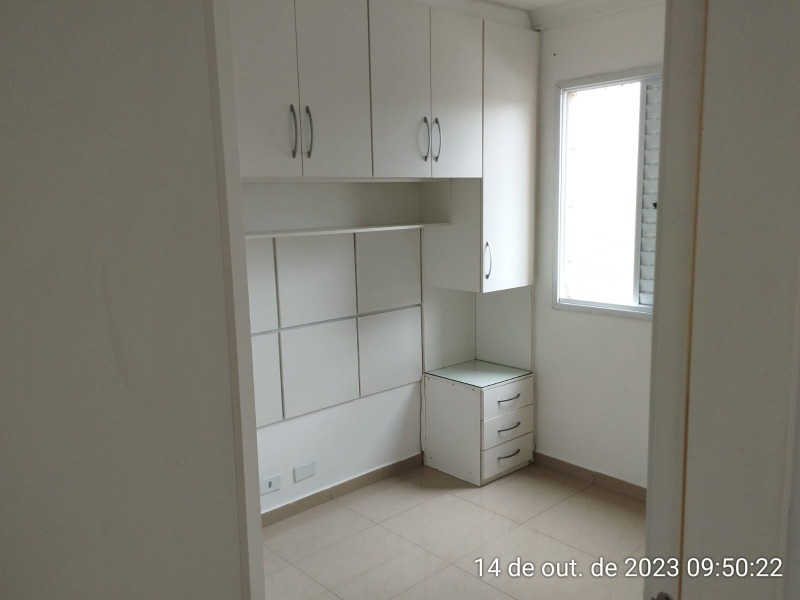 Apartamento à venda com 2 quartos, 48m² - Foto 18