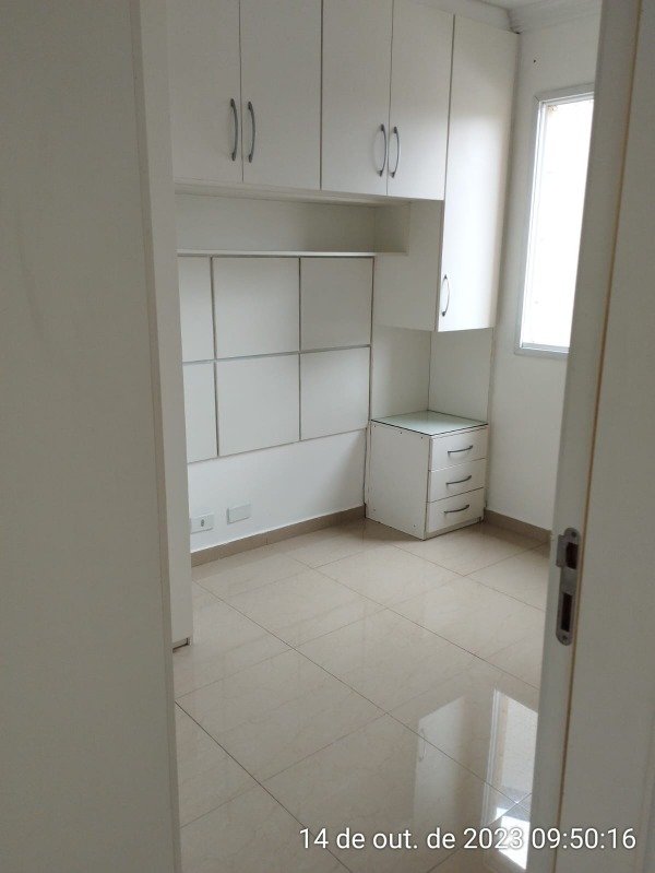 Apartamento à venda com 2 quartos, 48m² - Foto 17