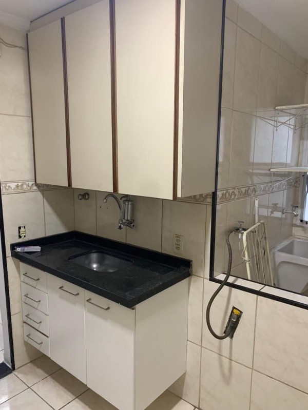 Apartamento à venda com 2 quartos, 50m² - Foto 15