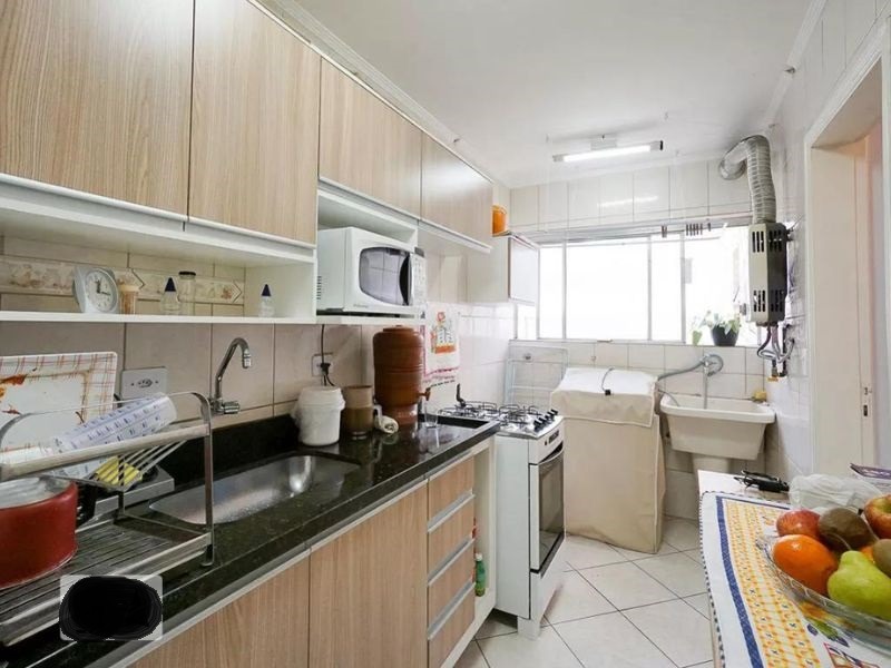 Apartamento à venda com 2 quartos, 70m² - Foto 6