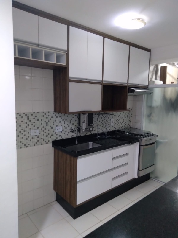 Apartamento à venda com 2 quartos, 64m² - Foto 8