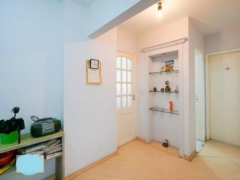 Apartamento à venda com 2 quartos, 70m² - Foto 10