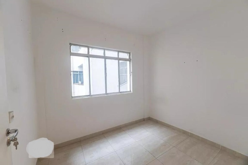 Apartamento à venda com 2 quartos, 50m² - Foto 2