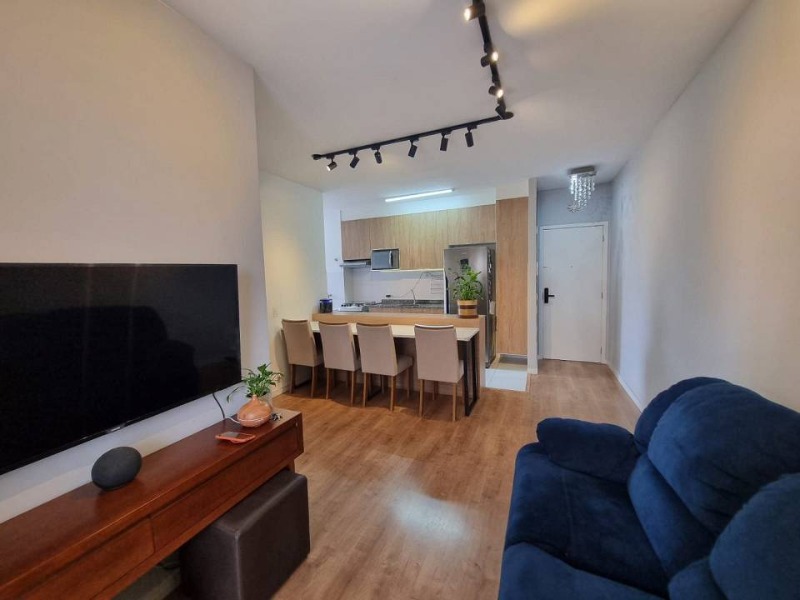 Apartamento à venda com 3 quartos, 80m² - Foto 7