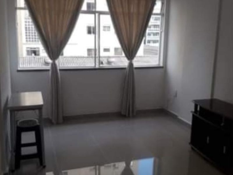 Apartamento à venda com 1 quarto, 50m² - Foto 3