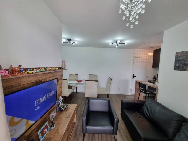 Apartamento à venda com 2 quartos, 57m² - Foto 3