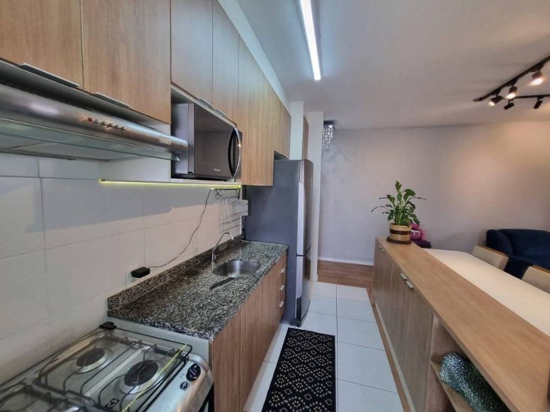 Apartamento à venda com 3 quartos, 80m² - Foto 17