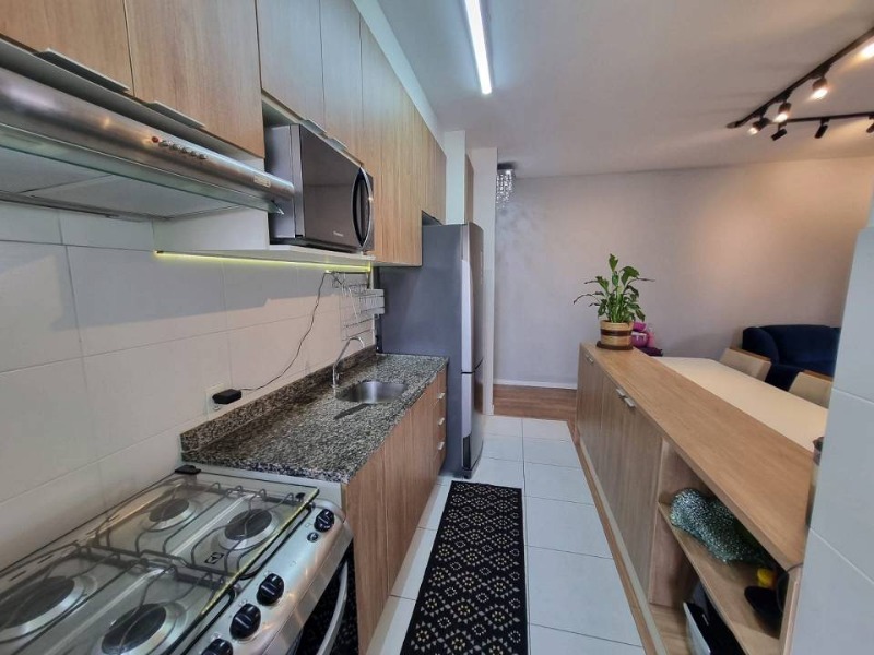 Apartamento à venda com 3 quartos, 80m² - Foto 18