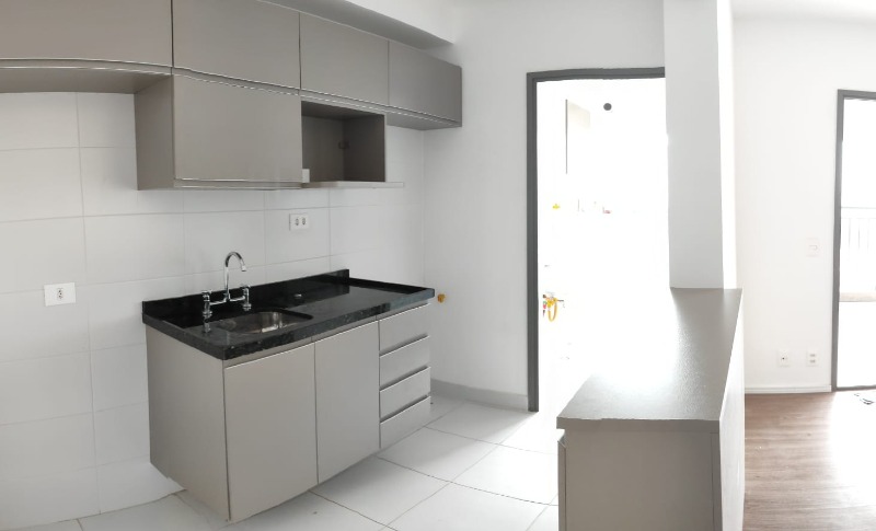 Apartamento à venda com 2 quartos, 72m² - Foto 10