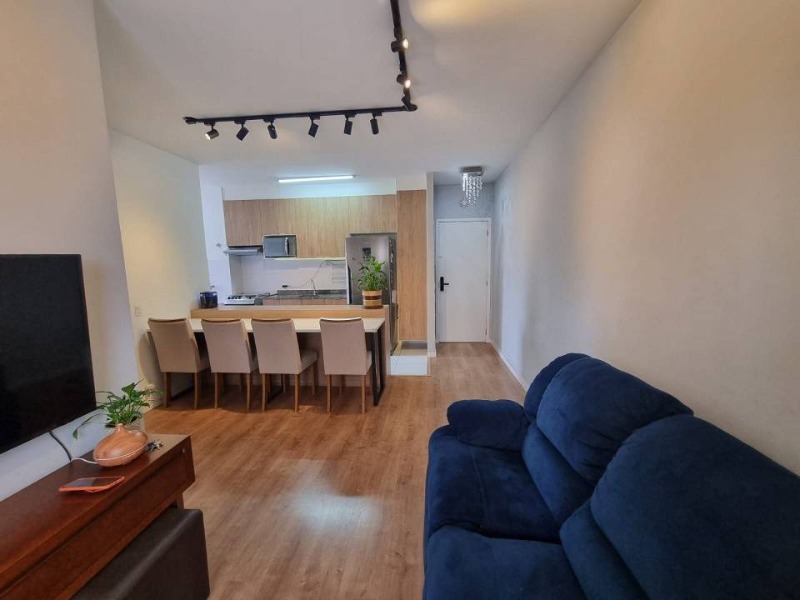 Apartamento à venda com 3 quartos, 80m² - Foto 9