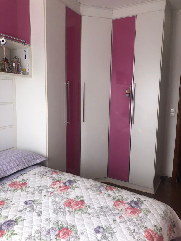 Apartamento à venda com 3 quartos, 135m² - Foto 3