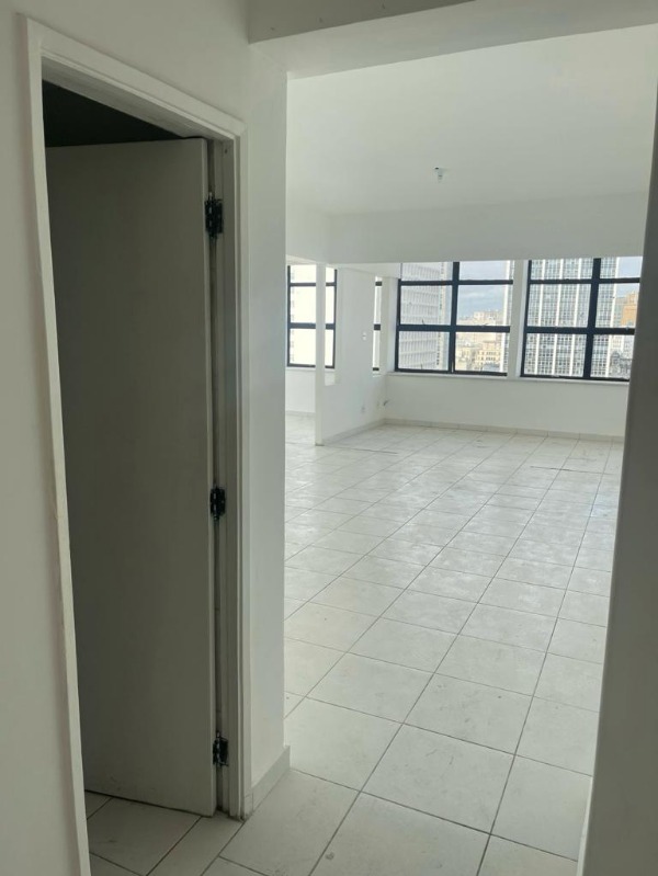 Imóvel Comercial Padrão à venda, 120m² - Foto 2