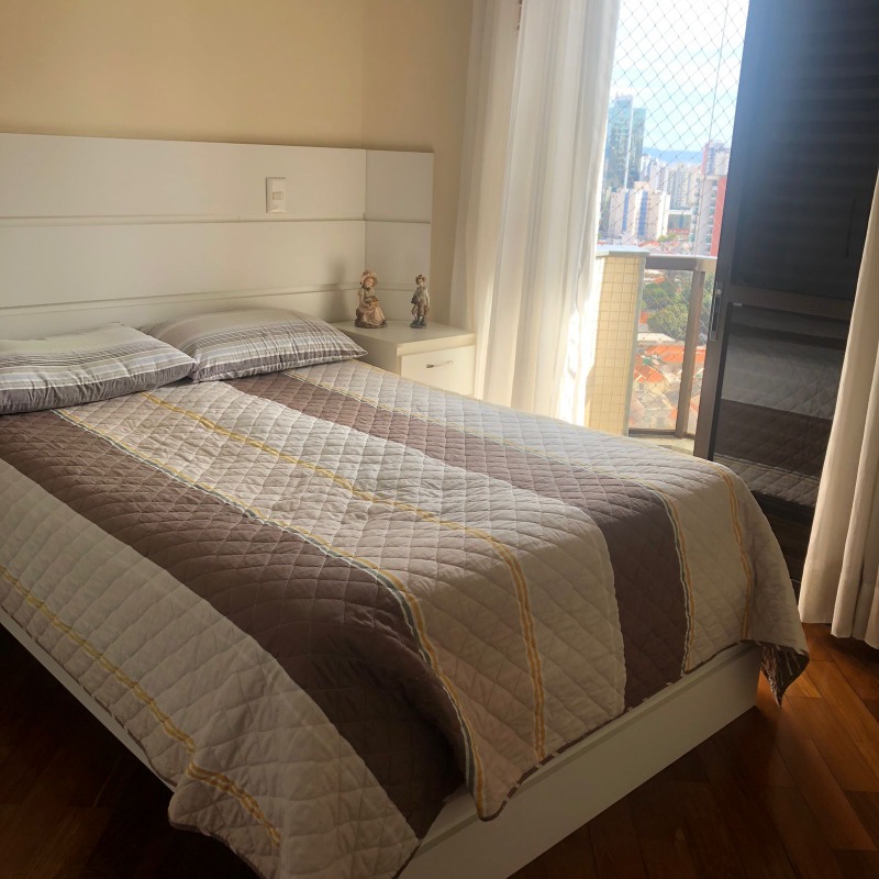 Apartamento à venda com 3 quartos, 135m² - Foto 11