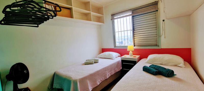 Apartamento à venda com 2 quartos, 55m² - Foto 21