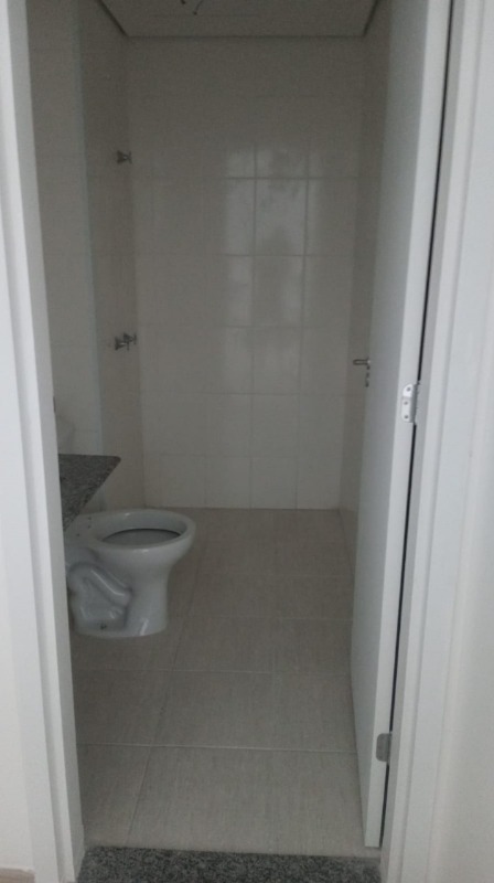 Apartamento à venda com 2 quartos, 42m² - Foto 20