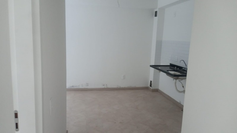 Apartamento à venda com 2 quartos, 42m² - Foto 9