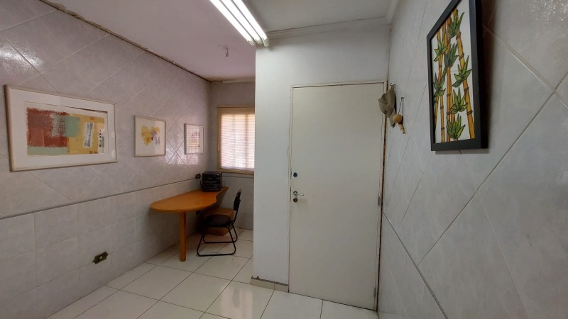 Casa à venda com 3 quartos, 190m² - Foto 19