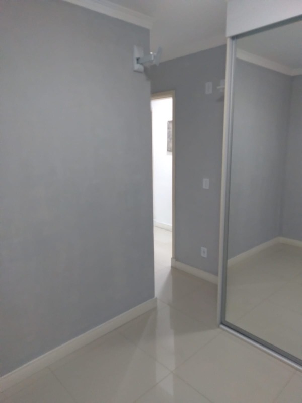 Apartamento à venda com 2 quartos, 64m² - Foto 19