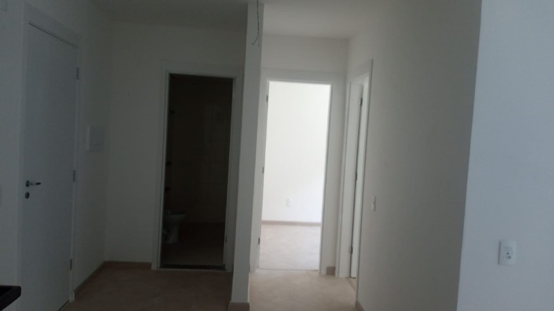 Apartamento à venda com 2 quartos, 42m² - Foto 12