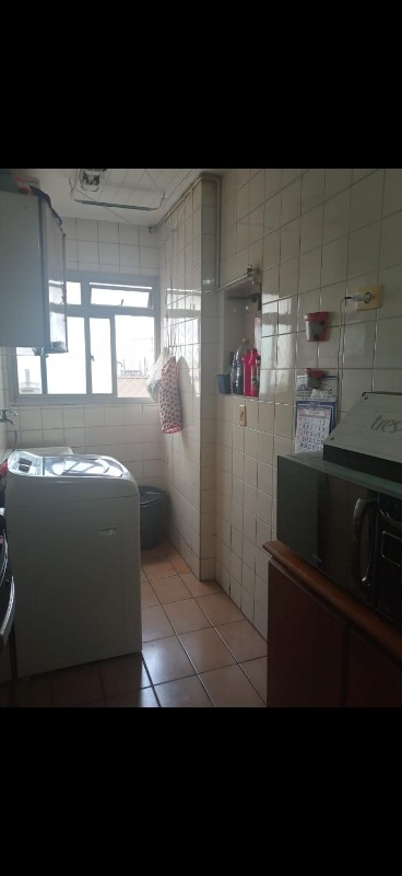 Apartamento à venda com 2 quartos, 48m² - Foto 12