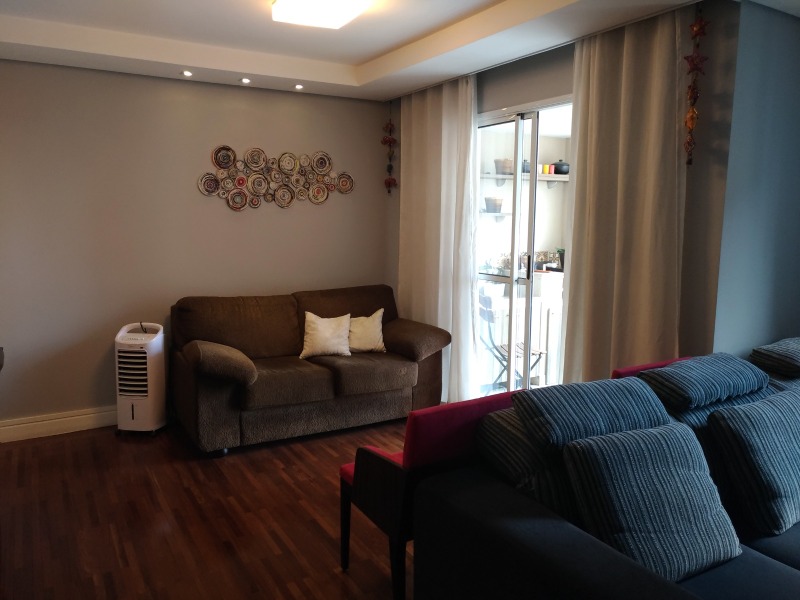 Apartamento à venda com 2 quartos, 72m² - Foto 9