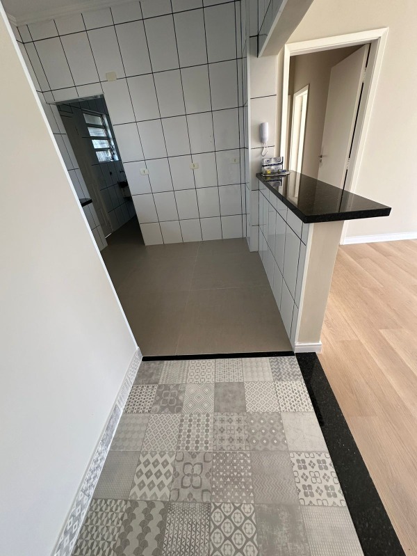 Apartamento para alugar com 2 quartos, 81m² - Foto 11