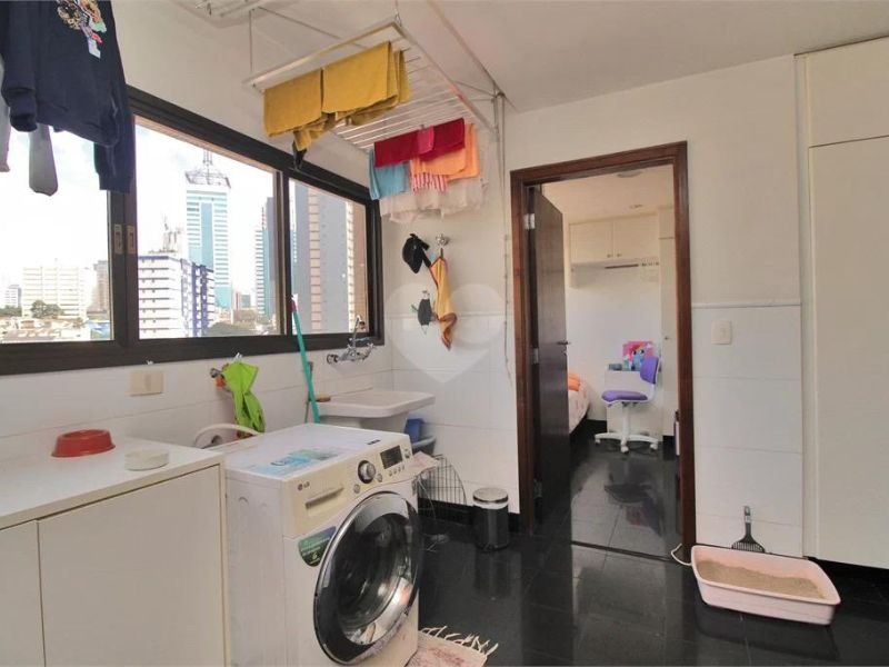 Apartamento à venda com 3 quartos, 290m² - Foto 35