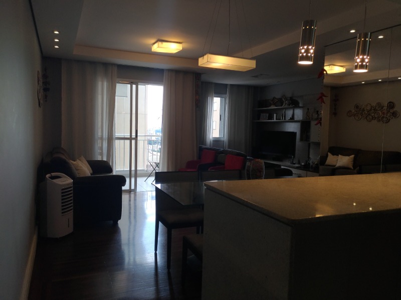 Apartamento à venda com 2 quartos, 72m² - Foto 13