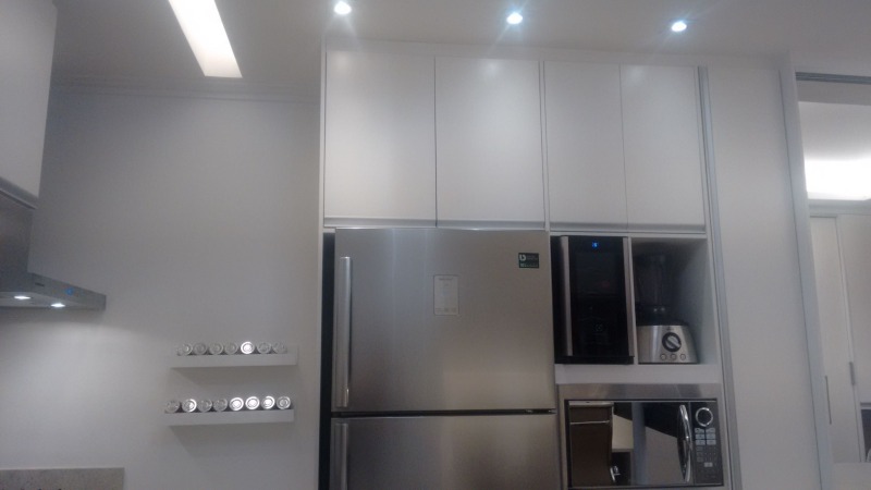 Apartamento à venda com 2 quartos, 83m² - Foto 19