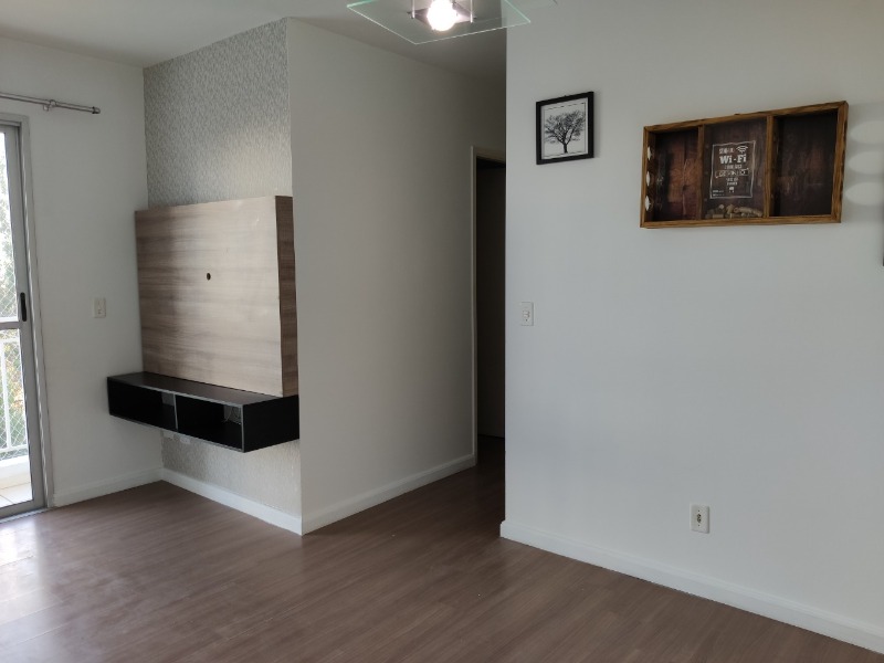 Apartamento à venda com 3 quartos, 62m² - Foto 2