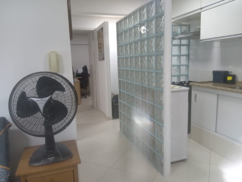 Apartamento à venda com 2 quartos, 45m² - Foto 14